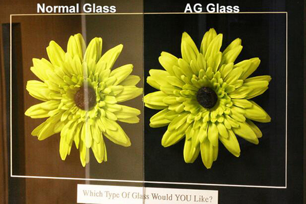 Ultra-Clear AG glass