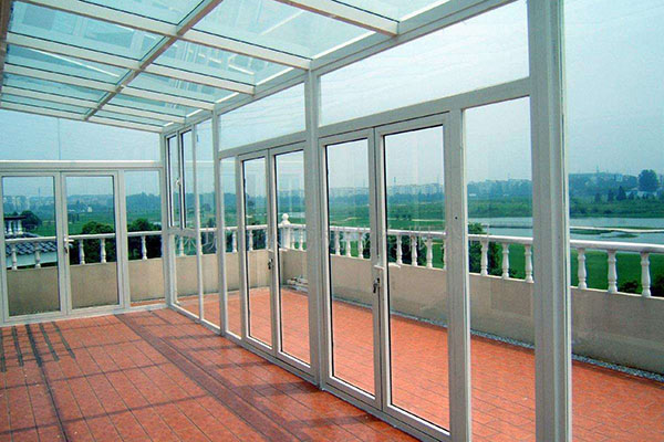 Laminated Glass  Room