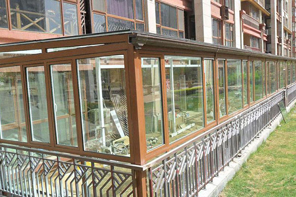 Insulating Glass  Room